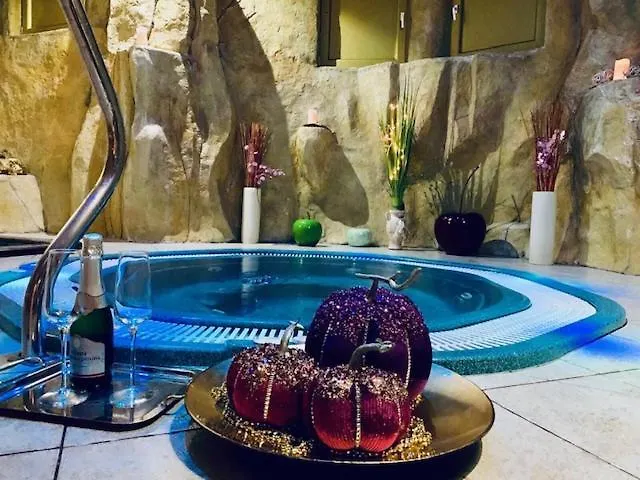 Oaza Miru Nočitev z zajtrkom 3*