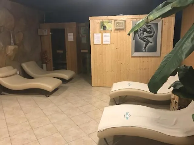 Oaza Miru Nočitev z zajtrkom 3*